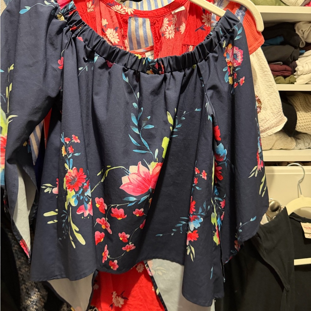 Unk Navy Off-Shoulder Floral Blouse